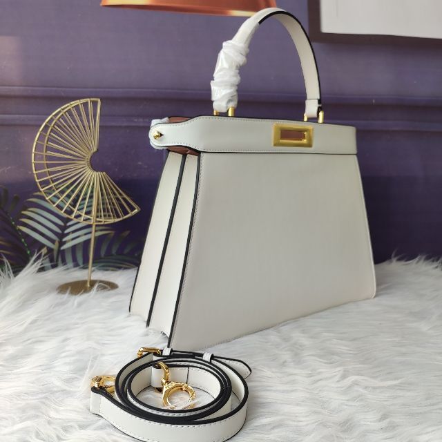 春早割 - FENDI フェンディ ショルダーバッグ ピーカブー ハンドバッグ