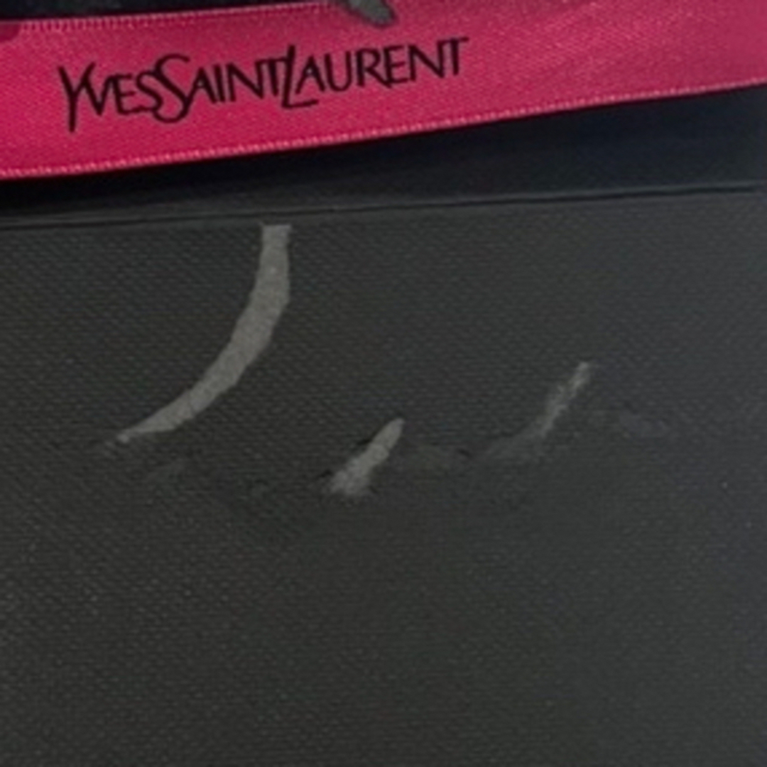 Yves Saint Laurent(イヴサンローラン)のイブサンローラン  ギフト ショッパー 紙袋 レディースのバッグ(ショップ袋)の商品写真