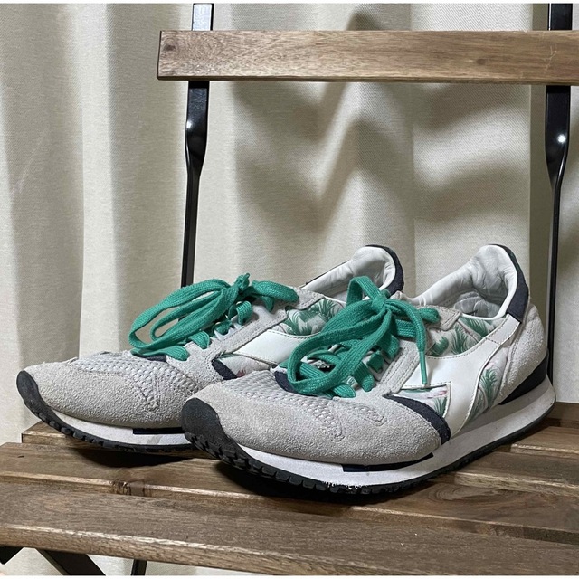 diadora HERITAGE(ディアドラヘリテージ)のdiadora ヘリテージ　27.5cm メンズの靴/シューズ(スニーカー)の商品写真