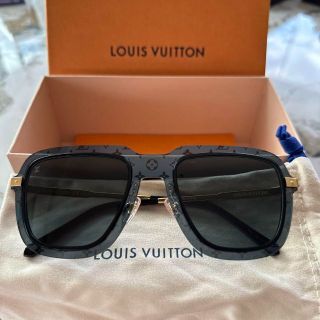 LOUIS VUITTON - LV サングラス ルイヴィトンの通販 by とーる's shop LOUIS VUITTON - LV サングラス ルイヴィトンの通販 by とーる's shop