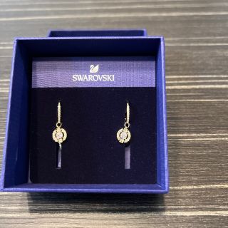 スワロフスキー(SWAROVSKI)のスワロフスキー(ピアス)