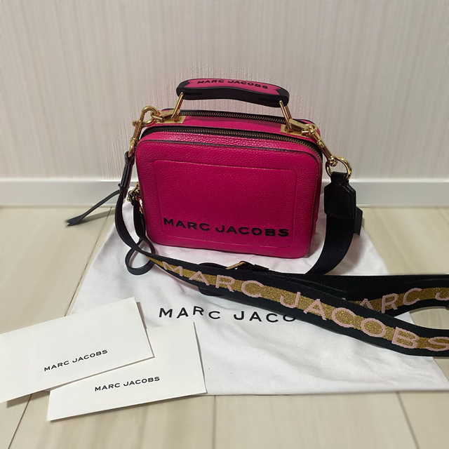 MARC JACOBS THE BOX 20 ショルダーバッグ ピンク