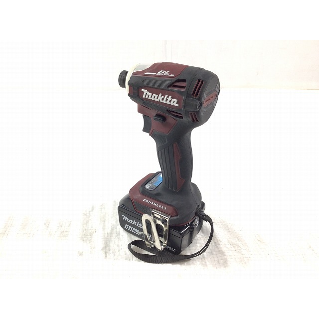 ☆比較的綺麗☆makita マキタ 充電式インパクトドライバ TD172DGXAR 赤 オーセンティックレッド バッテリー2個(18V 6.0AH) 充電器付 66273