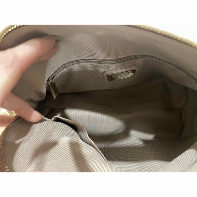 Furla(フルラ)のFURLA パイパーM レディースのバッグ(ハンドバッグ)の商品写真