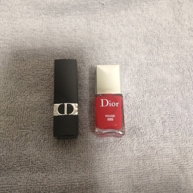 Christian Dior(クリスチャンディオール)の【新品】Christian Dior　ミニリップ＆ミニマニキュア コスメ/美容のベースメイク/化粧品(口紅)の商品写真