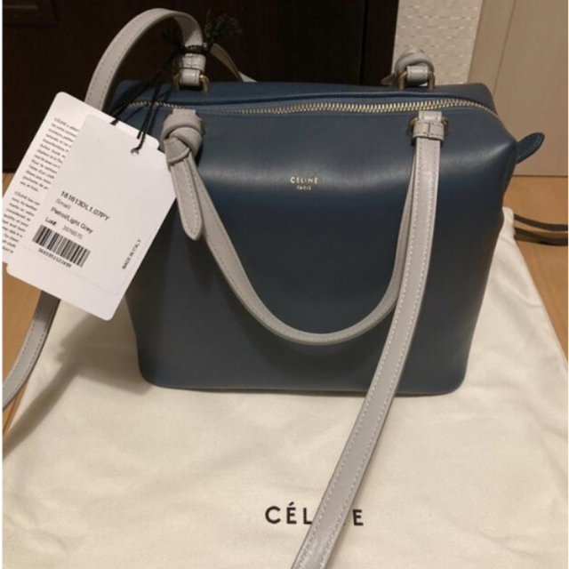 雑誌で紹介された - celine 未使用 CELINE ソフトキューブ バッグ