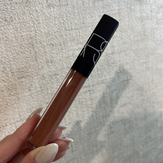 NARS(ナーズ)のNARS リップグロス N コスメ/美容のベースメイク/化粧品(リップグロス)の商品写真