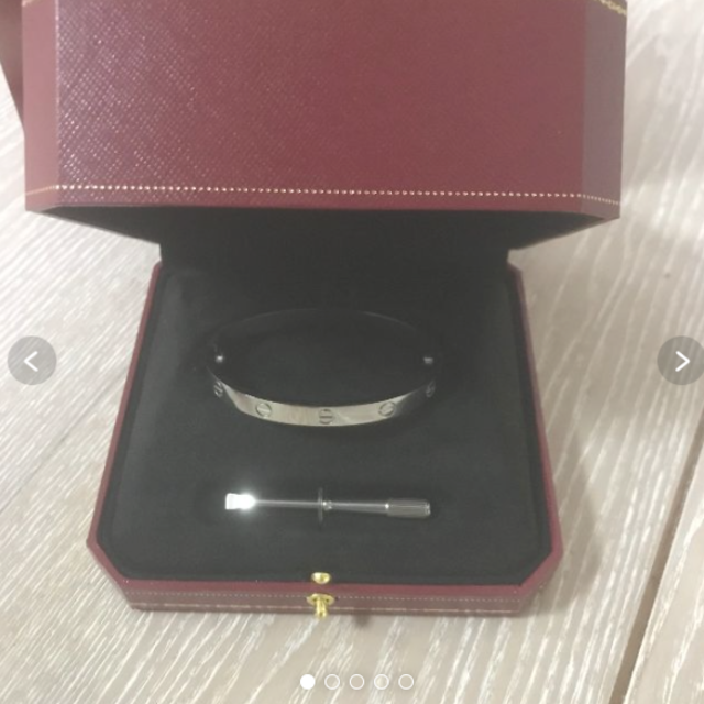 『4年保証』 Cartier - 美品 カルティエ cartier ラブブレス 17 ブレスレット+バングル 『4年保証』 Cartier - 美品 カルティエ cartier ラブブレス 17 ブレスレット+バングル