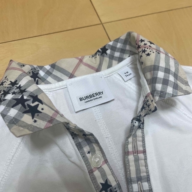 BURBERRY(バーバリー)の現行タグ　バーバリー　ロンパース　74cm キッズ/ベビー/マタニティのベビー服(~85cm)(ロンパース)の商品写真