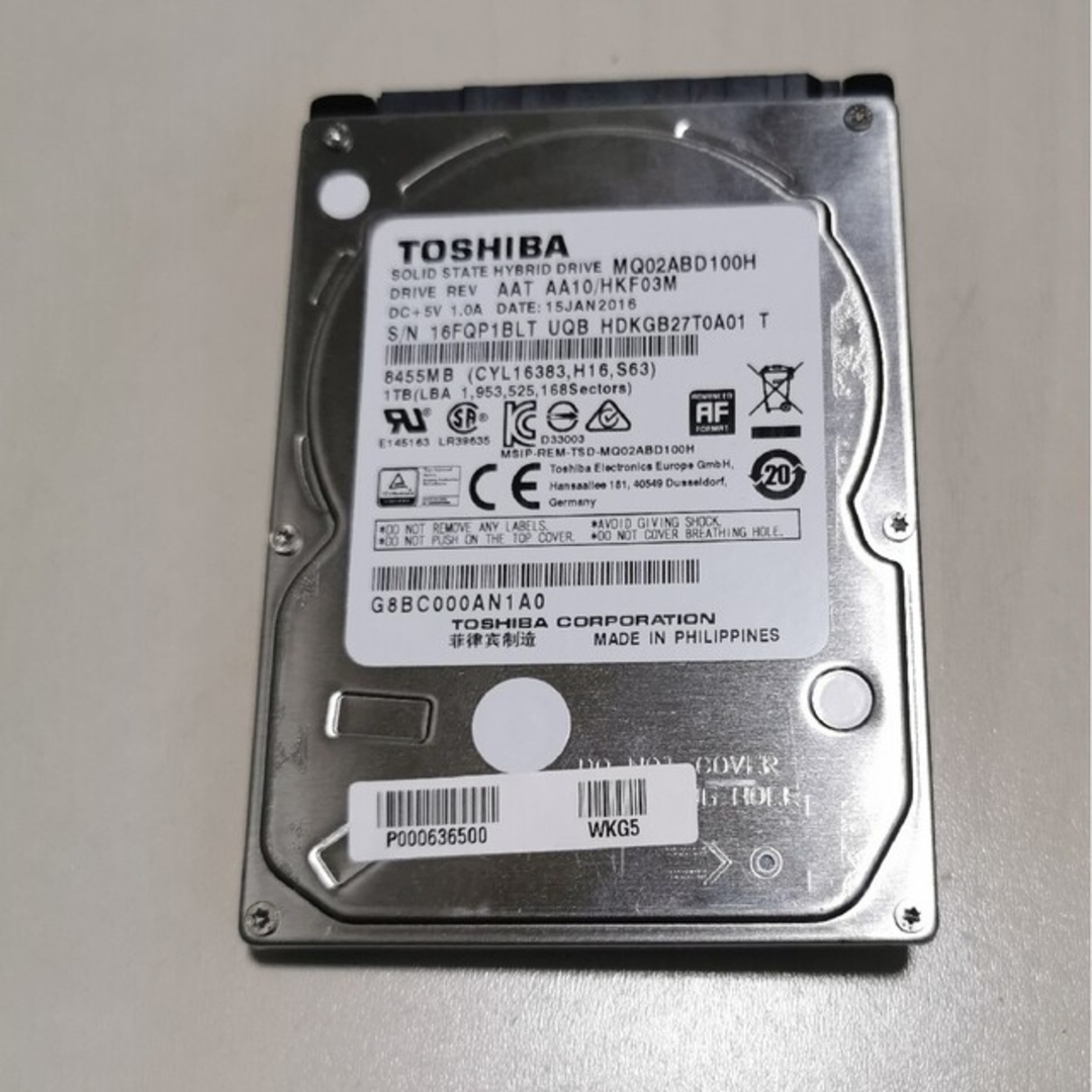 東芝(トウシバ)のTOSHIBA 1TB SSHD MQ02ABD100H ジャンク スマホ/家電/カメラのPC/タブレット(PCパーツ)の商品写真