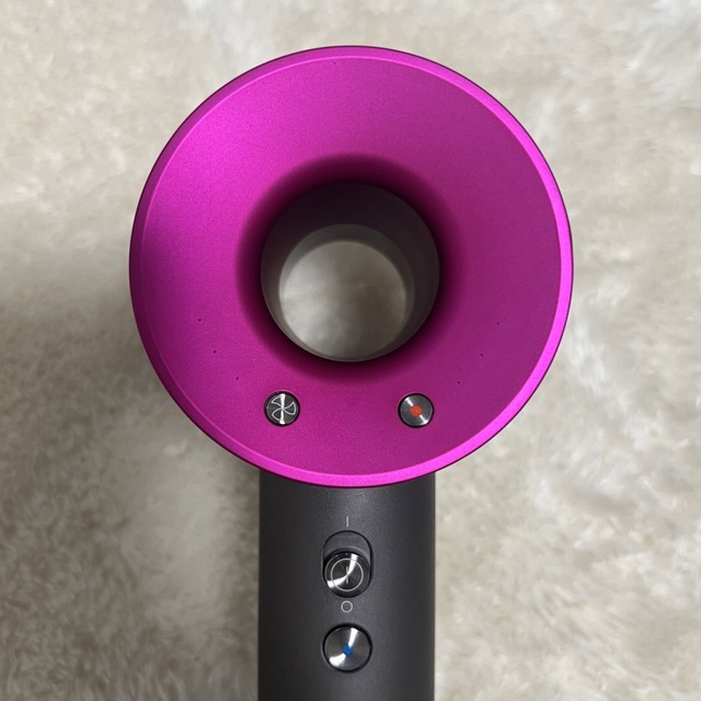 Dyson(ダイソン)のダイソン　ドライヤー スマホ/家電/カメラの美容/健康(ドライヤー)の商品写真