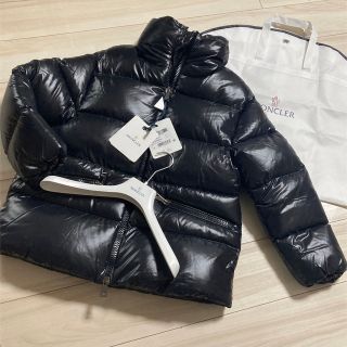 モンクレール(MONCLER)の美品　モンクレール　ジェノス★ガーメントハンガー付き★(ダウンジャケット)