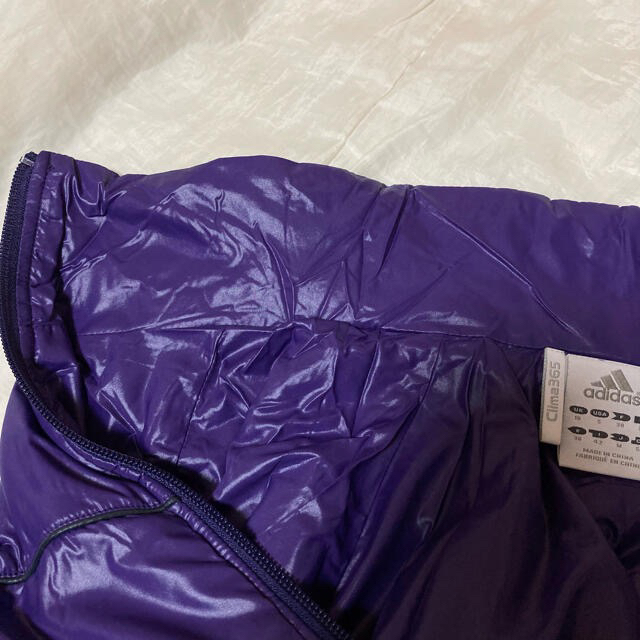 adidas(アディダス)の１回着☆adidas中綿ブルゾンジャケットM紫パープルアディダスPUMANIKE レディースのジャケット/アウター(ダウンジャケット)の商品写真