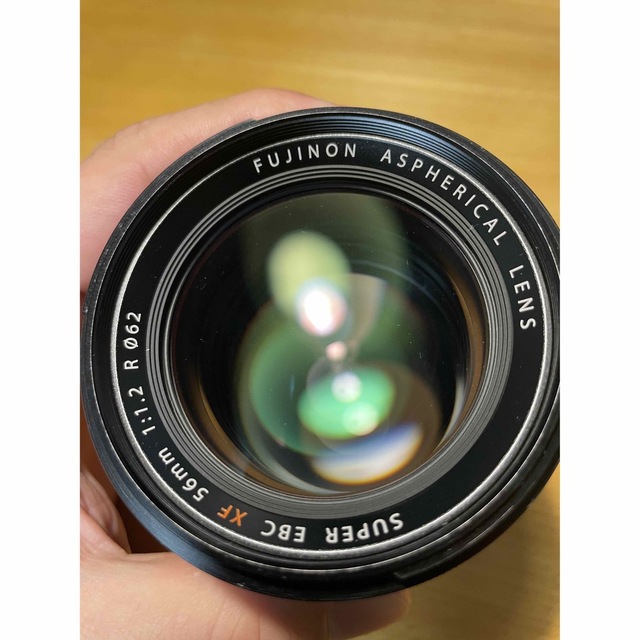 富士フイルム(フジフイルム)の実用良品 FUJIFILM フジフイルム XF 56mm F1.2 R スマホ/家電/カメラのカメラ(レンズ(単焦点))の商品写真