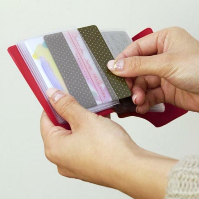 プランドール カードケース レッド レディースのファッション小物(名刺入れ/定期入れ)の商品写真