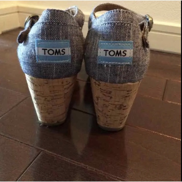 TOMS(トムズ)のtoms トムス サンダル 23センチ レディースの靴/シューズ(サンダル)の商品写真