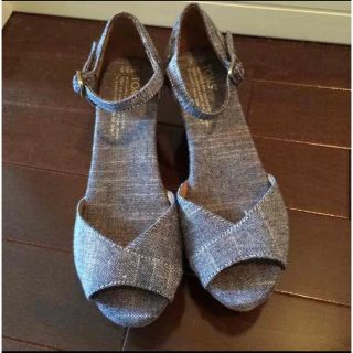 トムズ(TOMS)のtoms トムス サンダル 23センチ(サンダル)