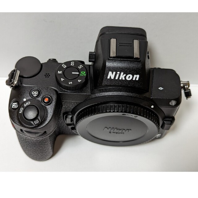 Nikon(ニコン)の超美品　NIKON Z5 保証残 2022年11月末購入 スマホ/家電/カメラのカメラ(ミラーレス一眼)の商品写真