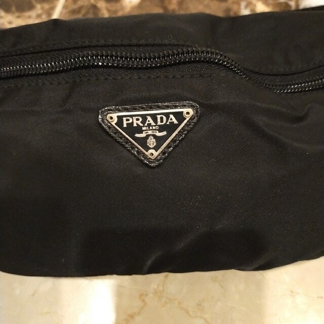 PRADA(プラダ)のプラダ レディースのバッグ(ボディバッグ/ウエストポーチ)の商品写真