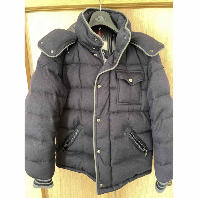 国内外の人気が集結 BRESLEブレスル 美品モンクレール - MONCLER