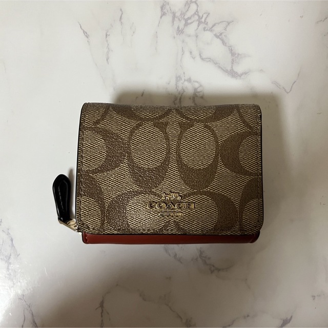 COACH コーチ ブラウン シグネチャー 三つ折り財布