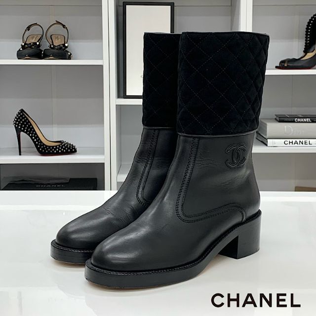 海外販売× ☆美品☆ 訳アリ! シャネル【CHANEL】ブーツ 36C