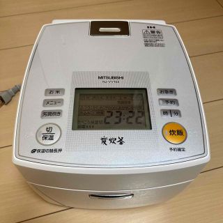 ミツビシデンキ(三菱電機)のNJ-VV103-W 三菱IHジャー炊飯器　5.5合炊き　ジャンク品(炊飯器)