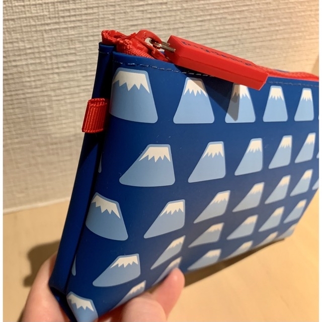 p+g design Fuji 富士山 ブルー ポーチ ペンケース インテリア/住まい/日用品の文房具(ペンケース/筆箱)の商品写真