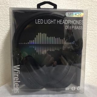 【新品未使用】レン　LED ワイヤレス　ヘッドホン　充電ケーブル付き(ヘッドフォン/イヤフォン)