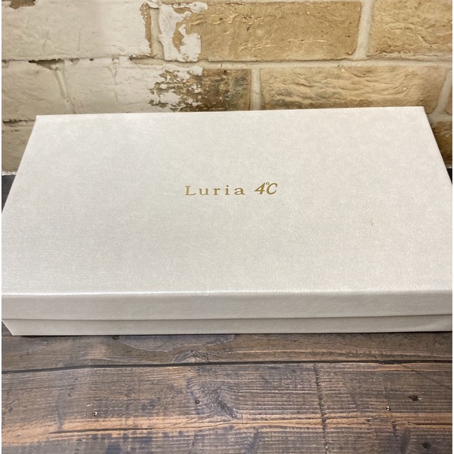 Luria 4℃(ルリアヨンドシー)の【外側美品】Luria 4℃ 長財布 箱付き レディースのファッション小物(財布)の商品写真