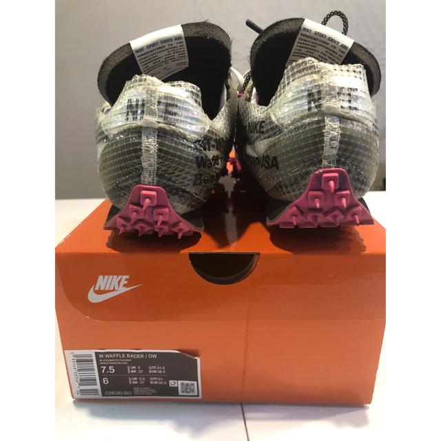 NIKE ナイキ ウィメンズ ワッフルレーサー オフホワイト 24.5cmの通販 by shuu ナイキ レディース ワッフルレーサー 24.5cm