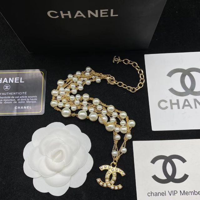 CHANEL(シャネル)のCHANEL真珠のネックレス ハンドメイドのファッション小物(その他)の商品写真