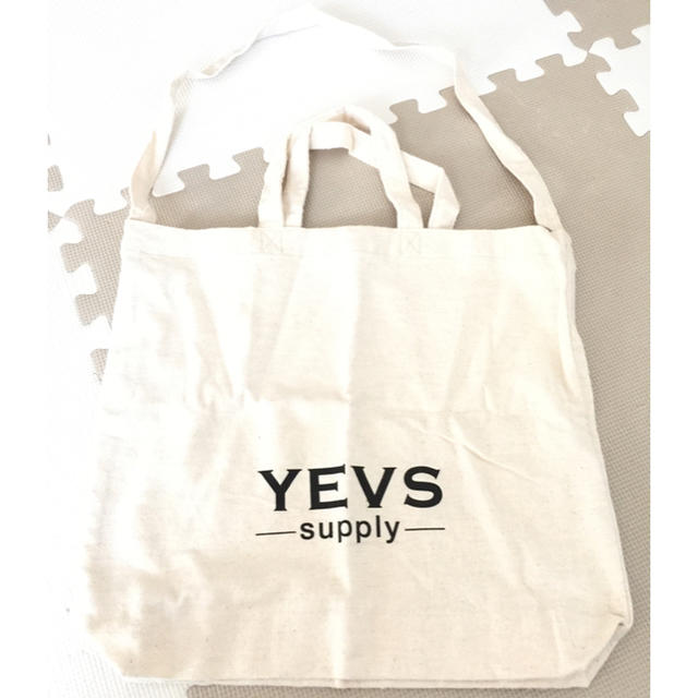 YEVS(イーブス)のREDVELVET様専用♡ YEVS ノベルティ バック 新品 未使用 送料無料 レディースのバッグ(その他)の商品写真