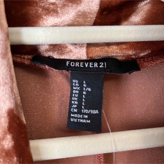 FOREVER 21(フォーエバートゥエンティーワン)の羽織り物　コート レディースのジャケット/アウター(ロングコート)の商品写真