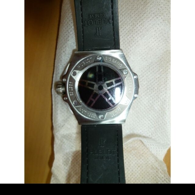 時計 フェラーリモデル風クロノグラフ　安定したクォーツ メンズの時計(腕時計(アナログ))の商品写真