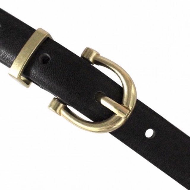 ベーシック バックル ベルト belt 黒 シンプル プチプラ ハイウエスト レディースのファッション小物(ベルト)の商品写真