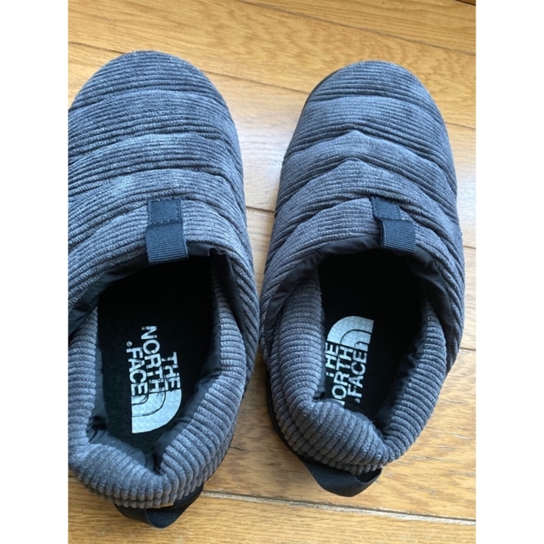 THE NORTH FACE(ザノースフェイス)の【THE NORTH FACE /NUPTSE MULE CORDUROY メンズの靴/シューズ(スリッポン/モカシン)の商品写真