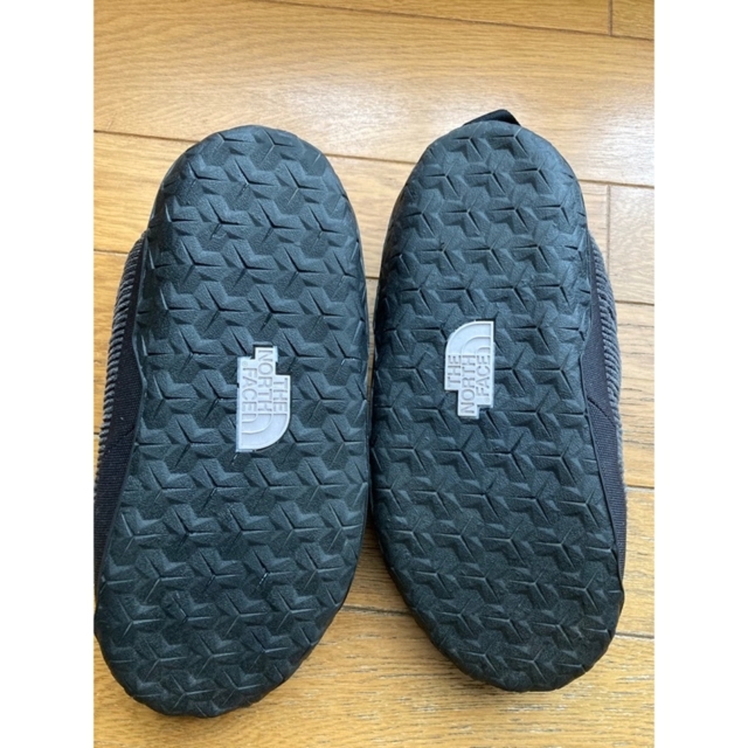 THE NORTH FACE(ザノースフェイス)の【THE NORTH FACE /NUPTSE MULE CORDUROY メンズの靴/シューズ(スリッポン/モカシン)の商品写真