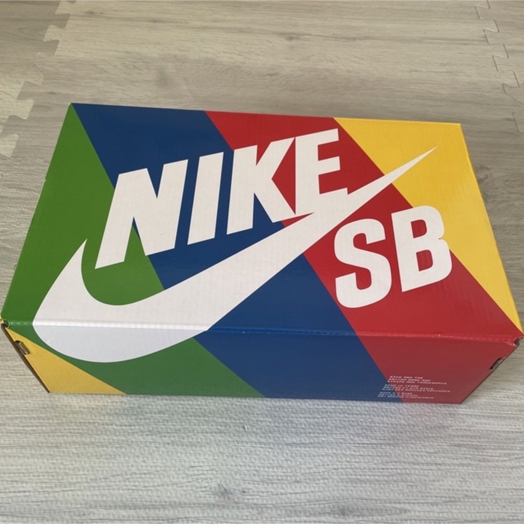 NIKE(ナイキ)の⭐︎村上商事様専用⭐︎NIKE HUF SB DUNK ナイキ　ハフ　26cm メンズの靴/シューズ(スニーカー)の商品写真