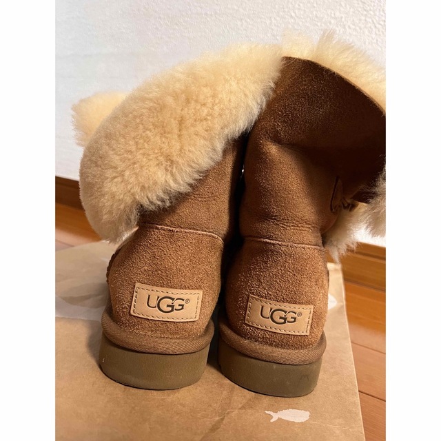 UGG ベイリーボタンブーツ