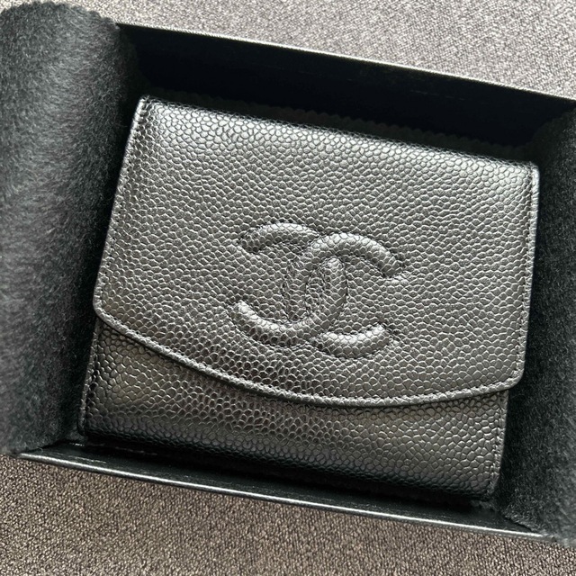 CHANEL コンパクト財布