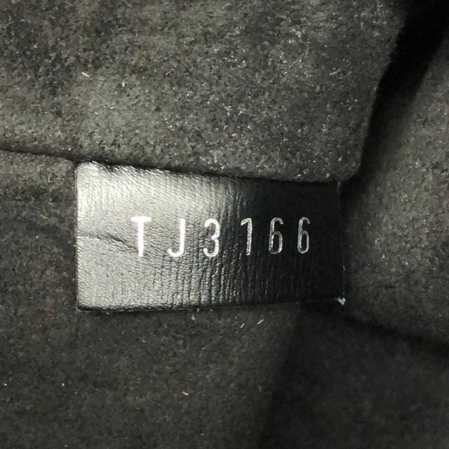 LOUIS VUITTON ルイヴィトン クラッチバッグ ノマド レディース