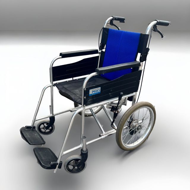MIKI　ミキ　BAL-2　車椅子　介助式　介護　中古品　折りたたみ可 その他のその他(その他)の商品写真
