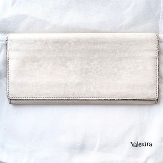 ヴァレクストラ(Valextra)のヴァレクストラ　valextra 二つ折り財布　カード入れ　小銭入れ　美品(財布)