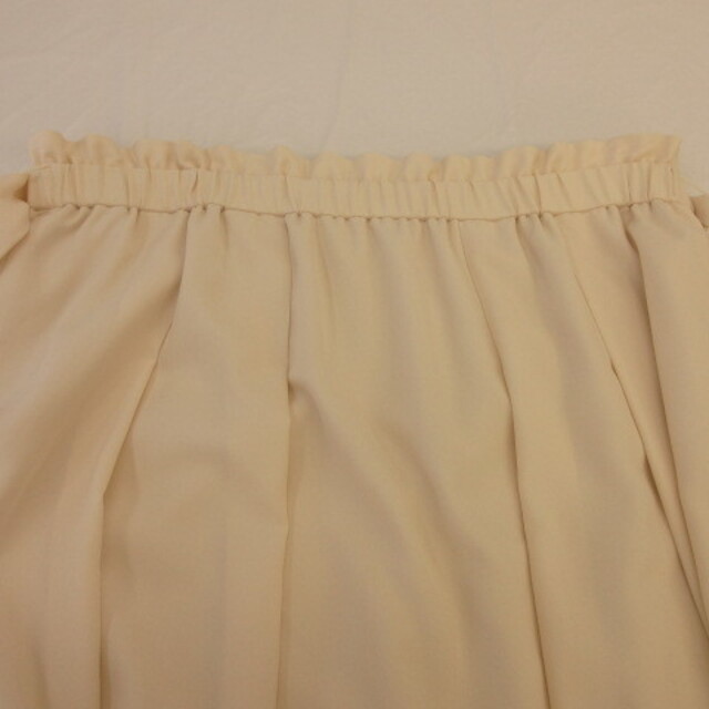Aylesbury(アリスバーリー)のアリスバーリー Aylesbury スカート 膝丈 フレア アイボリー LL レディースのスカート(ひざ丈スカート)の商品写真