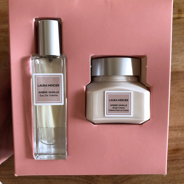 laura mercier(ローラメルシエ)のローラメルシエ　プティコレクシオン コスメ/美容のボディケア(ボディクリーム)の商品写真