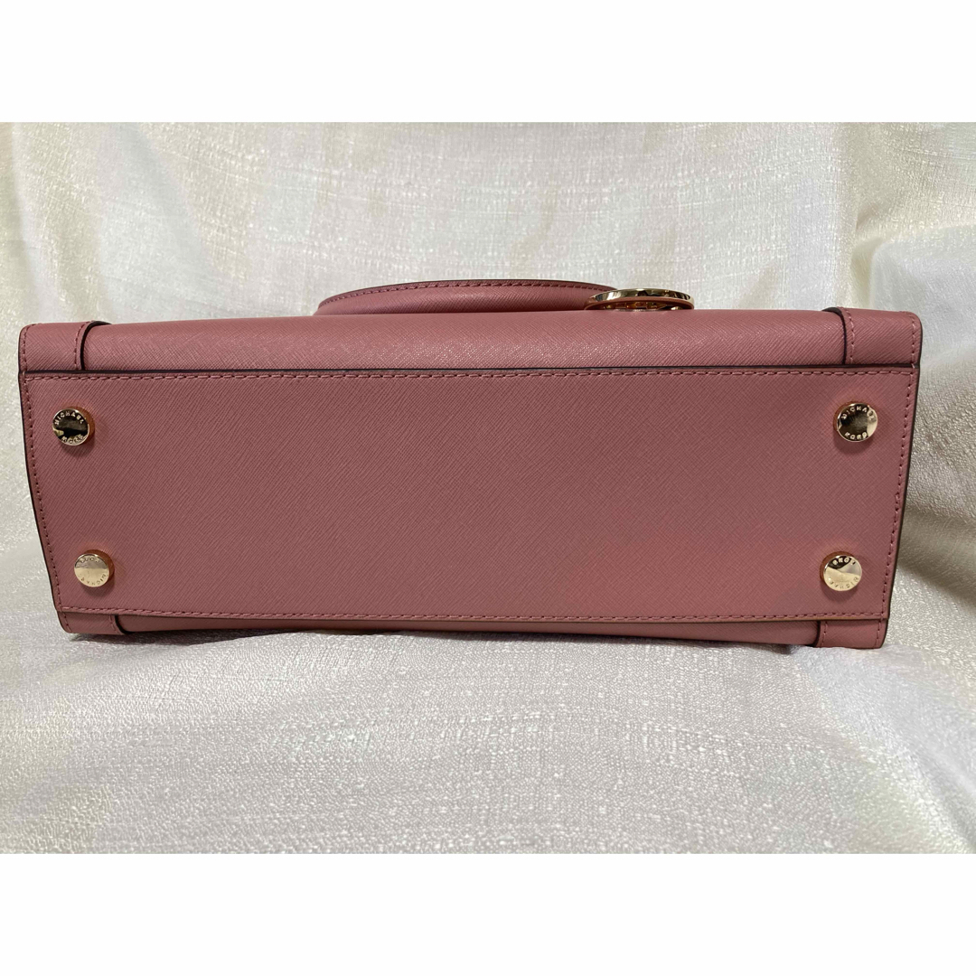 Michael Kors(マイケルコース)の【未使用】MICHAEL KORS マイケルコース 2way バッグ　ピンク レディースのバッグ(ショルダーバッグ)の商品写真