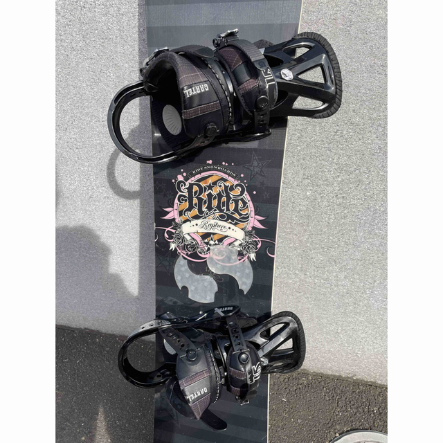 Ride スノーボード板 Burtonビンディング付き 【絶品】 aleksandra