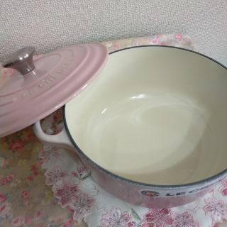 LE CREUSET ルクルーゼ ココットロンド ピンク シェルピンク 新品
