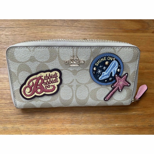 コーチ　長財布　Disney×COACHコラボ　福袋